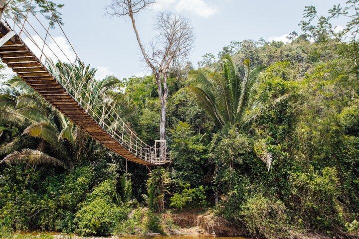 Privat Tour Cave Tubing og Zipline fra Belize City