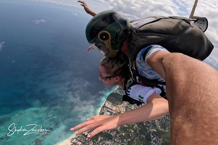 Skydive Zanzibar | Tandem Skydive