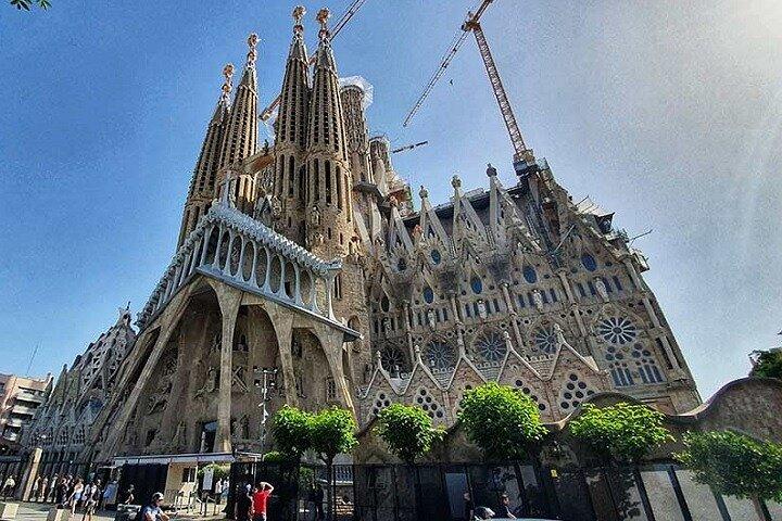 Geführte Tour durch die Sagrada Familia – Meisterwerk