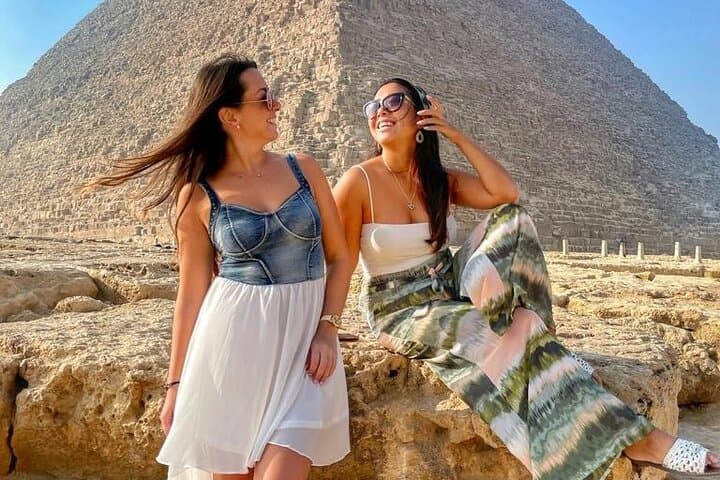 Day Tour of Giza Pyramids, Grand Egyptian Museum, and Bazaar