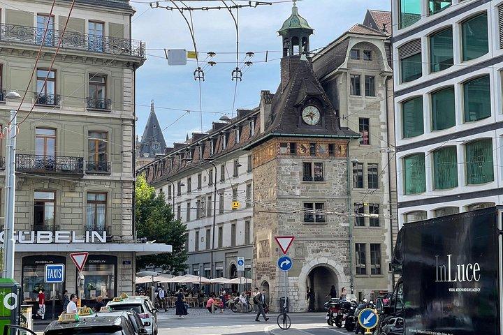 Private Tour of Geneva with Local Driver Guide