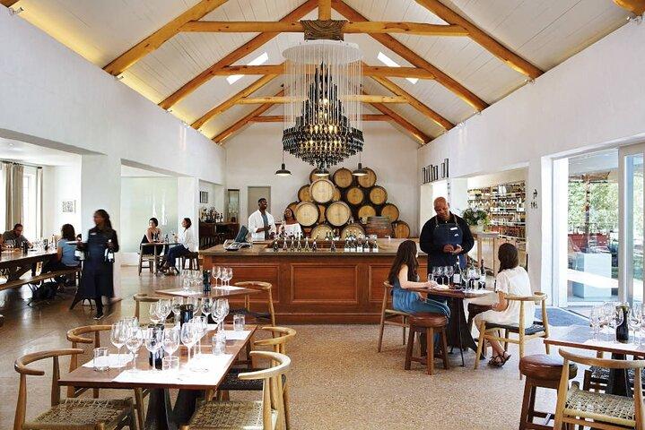 Private Tour of 3 Top Winelands with Wine Tasting from Cape Town