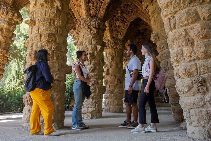Park Guell Guided Tour with Skip the line Ticket