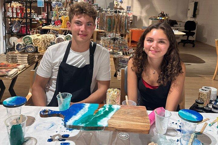 Resin Art Classes Melbourne: Cheeseboards & Coasters