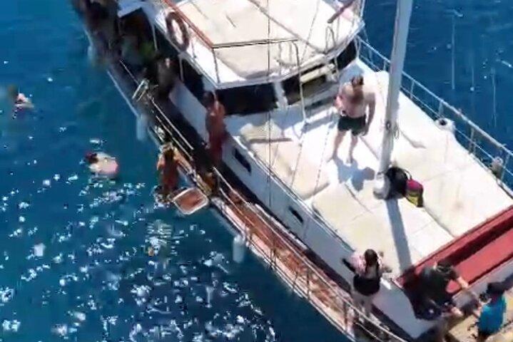 Private Boat Trip with lunch & island stops