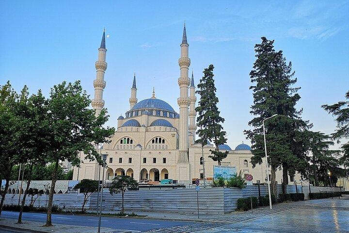 Tirana Hidden Treasures Sightseeing-tur