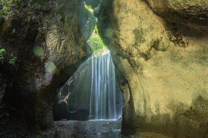 Tour di 8 ore a East Bali con guida multilingue