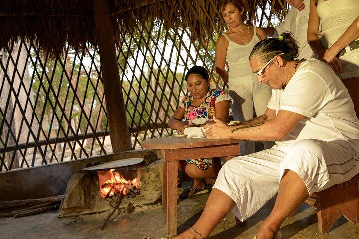 Temazcal Mayan Ritual Tour och Cenote Simning med Yucatecan-middag