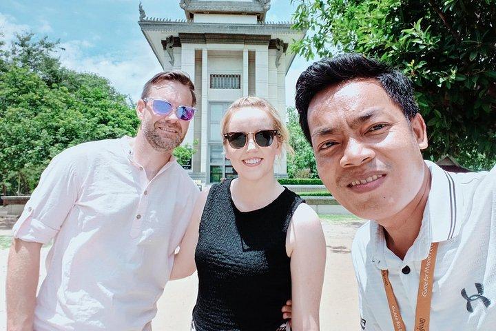 10 Sightseeing Highlight Sites in Phnom Penh with English Guide