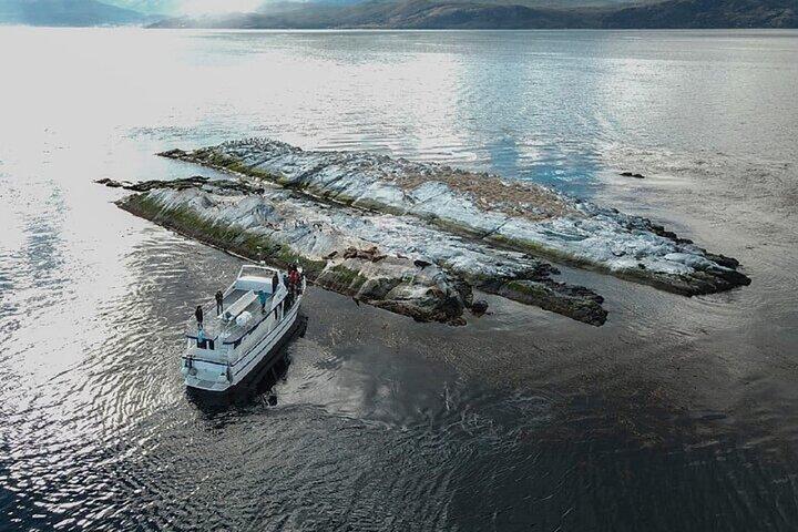 Ushuaia: Yachtsegeln im Beagle-Kanal und Besuch des Leuchtturms