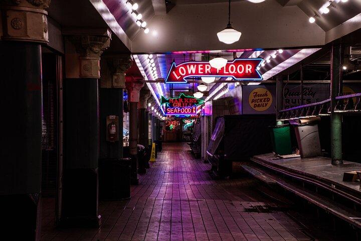 シアトル案内ゴーストツアー「Sinister Sins, Scandal, and Shadows of Seattle Guided Ghost Tour」