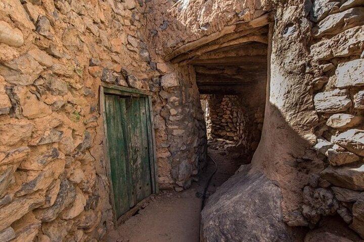 Jabal Shams(オマーンのグランドキャニオン)への日帰り旅行 Wadi Nakhar、Misfat Al Abriyeen