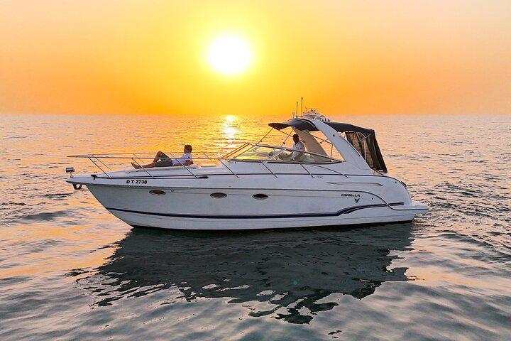 Dubai: Privat Yacht Cruise på en 34 ft Yacht