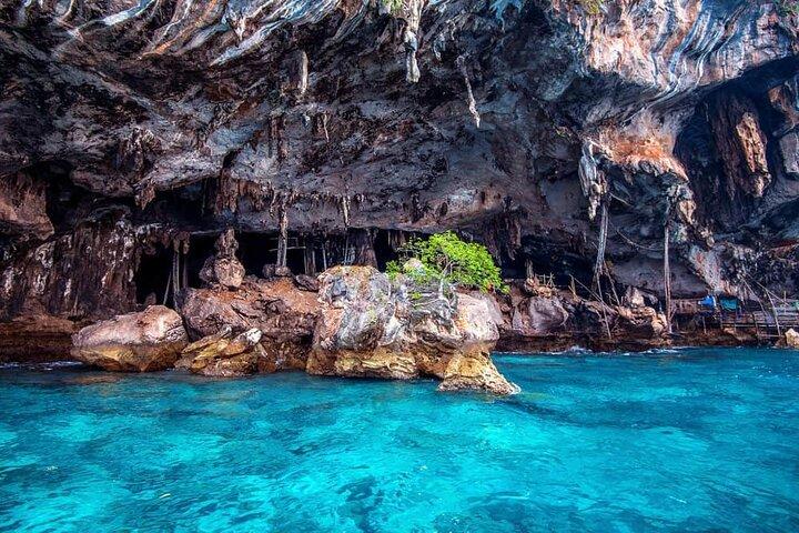 Tour en lancha rápida por las islas Phi Phi: Khai & Maya