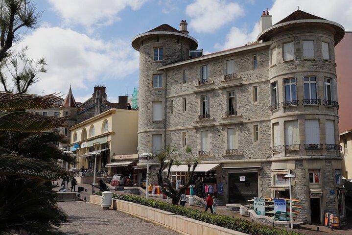 Biarritz selvguideret byvandring og scavenger jagt