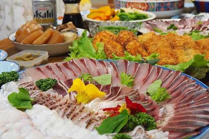 Übernachten Sie bei einer lokalen Familie in Ojika Island Japan