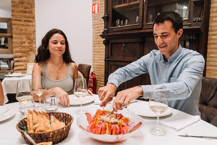 Valencia Tapas Crawl af Food Lover Tour