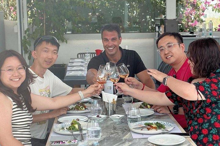 サントリーニワインの豊富さ：4ワイナリー＆ギリシャランチ