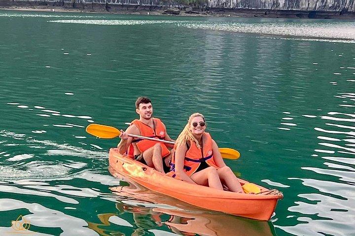 ランハ湾 - カットバ諸島：カヤックとサイクリングでベトハイを探索