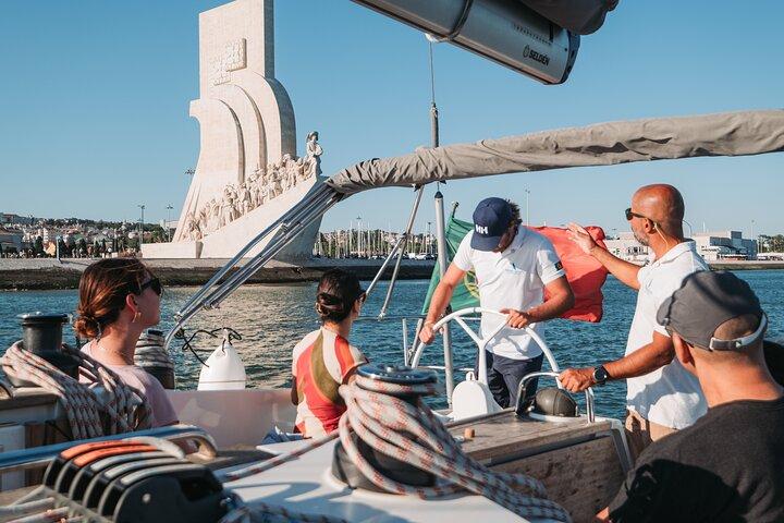 Lisbon Small Group 2h Sunset Sailing- Live Commentary & a Drink