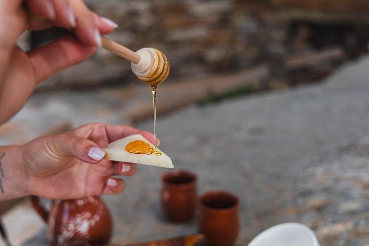 Käse- und Weinprobe (Führung INKLUSIVE)