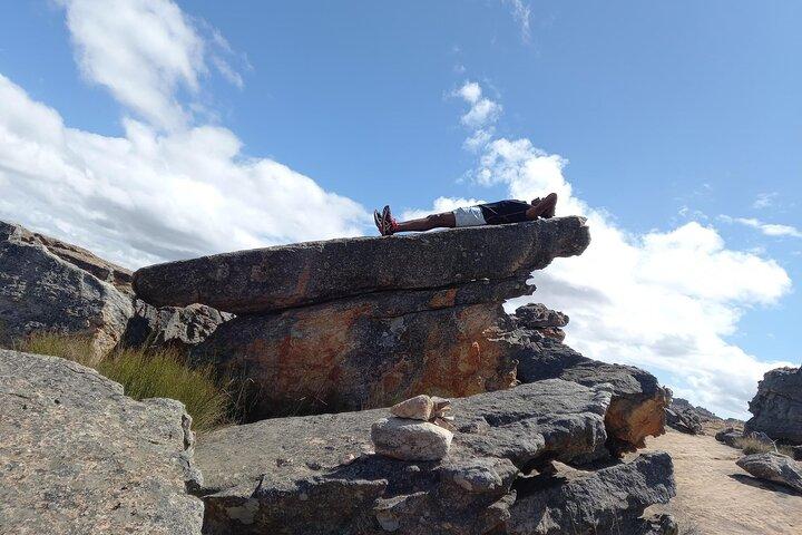 Aventura de senderismo guiada por la montaña de la mesa icónica de Ciudad del Cabo