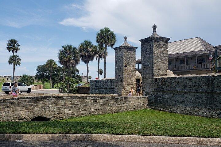 Sprit och Boos Haunted St. Augustine Ghost Walking Tour