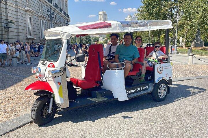 Tour Madrid: Royals, Plazas & Secrets 3H