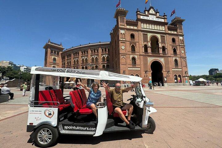 Tour Madrid: Royals, Plazas & Secrets 3H