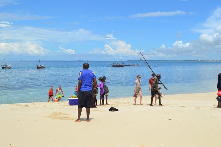 Um Safari Azul de Dia Inteiro e Lagoa Azul