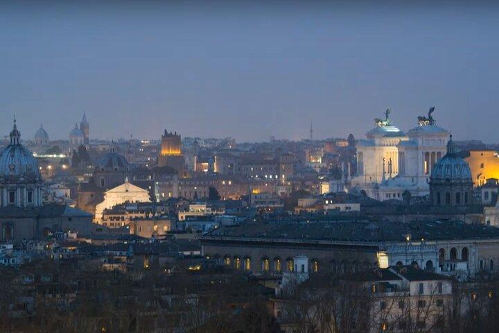 Tour Privado de Roma à Noite, com um Brinde de Prosecco