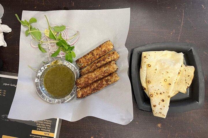 Mumbai Street Food & Night Market Tour med lokal guide