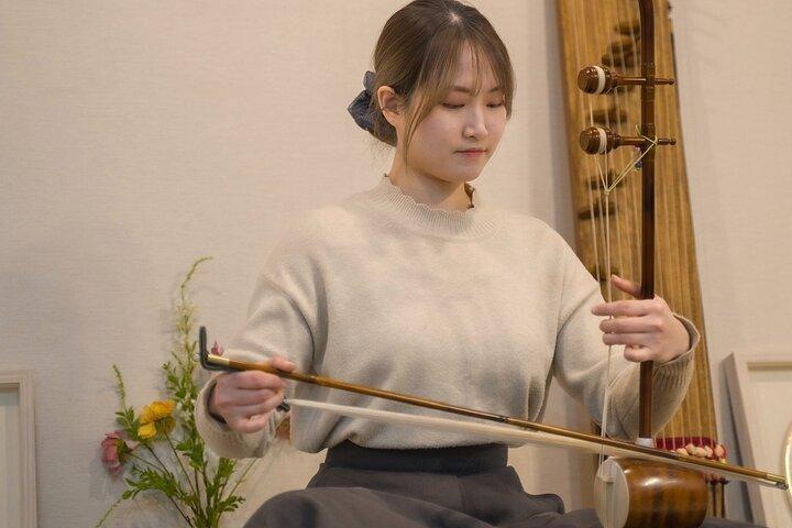 Impara gli strumenti tradizionali coreani Haegeum e Gayageum