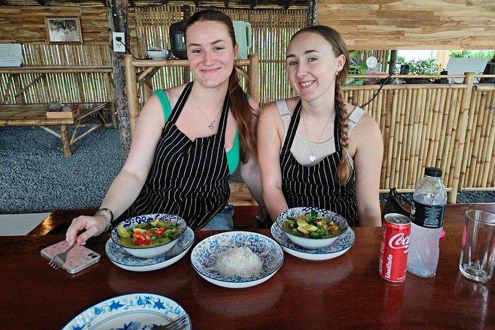 Koh Samui Thai Cooking Small-Group Class with Daily Rotating Menu