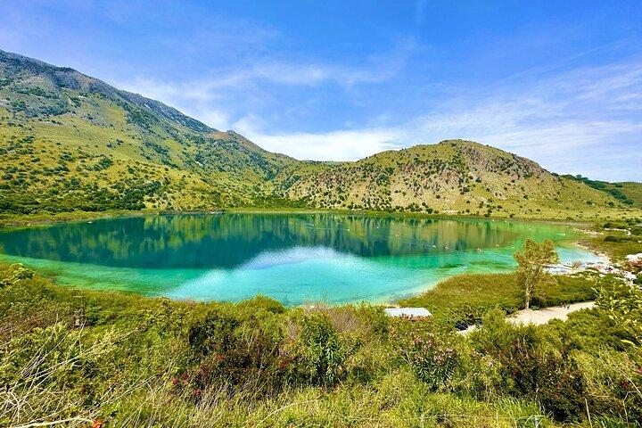 Privat tur hele dagen: Hoteller i nærheden af Kournas Lake & Rethymno Town