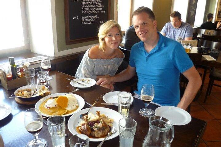 Bratislava Food Tasting Tour: Kulinarische Tour mit einem lokalen Guide