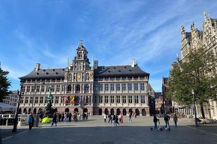 Entfliehen Sie der Stadt Antwerpen Stadtrundgang mit Rätseln
