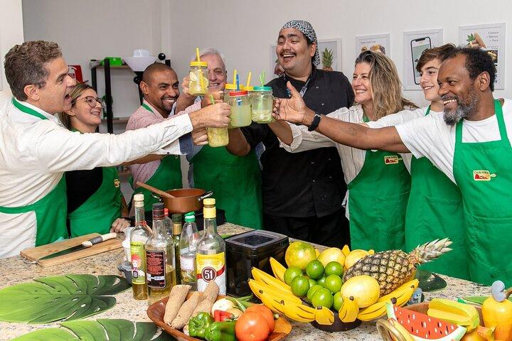 3-Hour Brazilian Drinks & Appetizers Hands-On Class in Rio