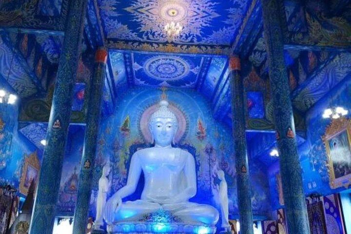 Från Chiang Rai: 3 tempel, rundtur i den gyllene triangeln, teplantage