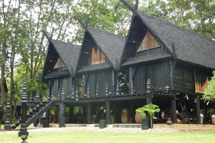 Från Chiang Rai: 3 tempel, rundtur i den gyllene triangeln, teplantage