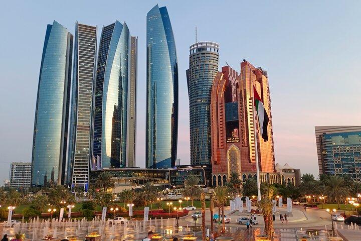 Abu Dhabi Tour - Een reis door geschiedenis, cultuur en luxe