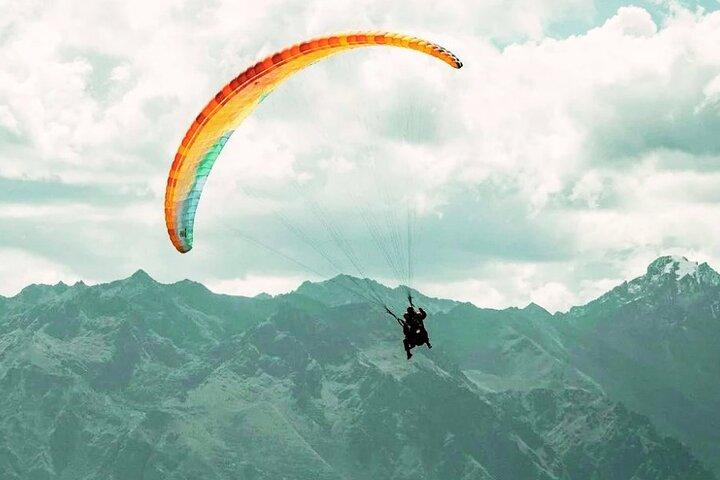 Paragliding i Inkaernes Hellige Dal fra Cusco