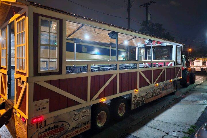 Excursão noturna de trator Hayride em Nashville