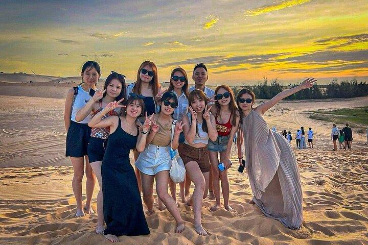 Betagende solnedgang ved Mui Ne Sand Dunes: En must-see-oplevelse
