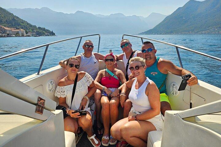 Från Kotor Private Blue Cave Lyx båt upplevelse