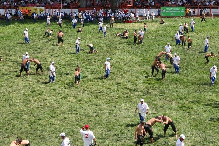 Private Grease Wrestling Festival Tour in Istanbul