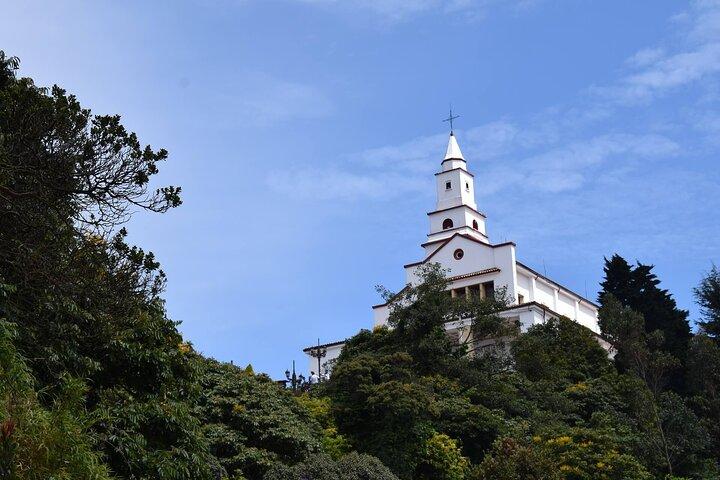 Tour La Candelaria e Monserrate: Excursão Histórica e Cultural