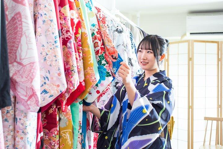 Tokyo, Shibuya: Kimono Rental / English-friendly / Meiji shrine