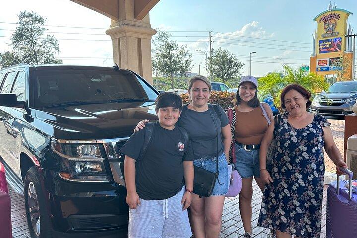 Orlando: Privat sort SUV Transfer til Port Canaveral