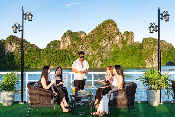 Luxo Ha Long Bay Day Cruise: Cave, Island, Kayak & Sunset Party